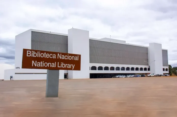 brasilienses-redescobrem-o-habito-da-leitura-e-lotam-bibliotecas-publicas