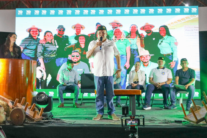 ibaneis-e-celina-reforcam-lacos-com-o-agro-e-destacam-papel-do-senar-df-no-desenvolvimento-rural