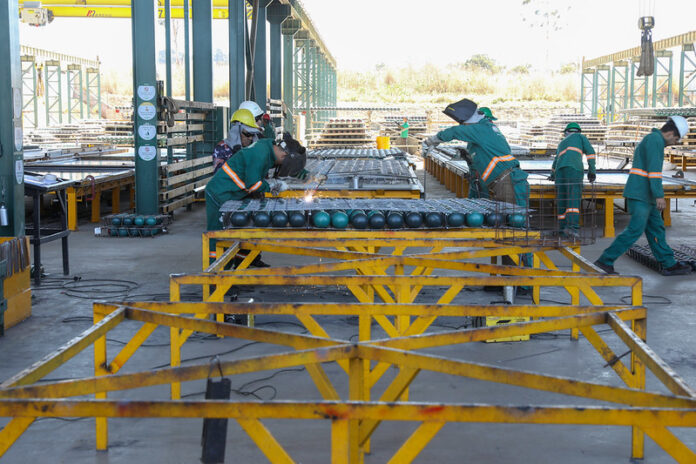 setor-industrial-do-df-registra-recorde-historico-e-supera-o-ritmo-dos-servicos-em-2023