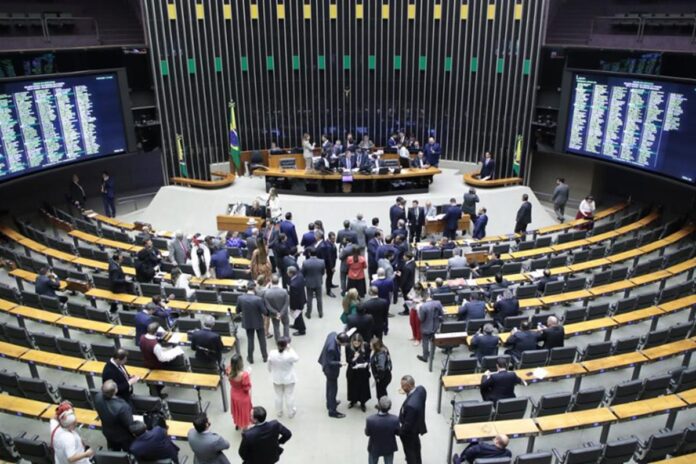camara-tera-as-proximas-semanas-semipresenciais-em-razao-da-cop30