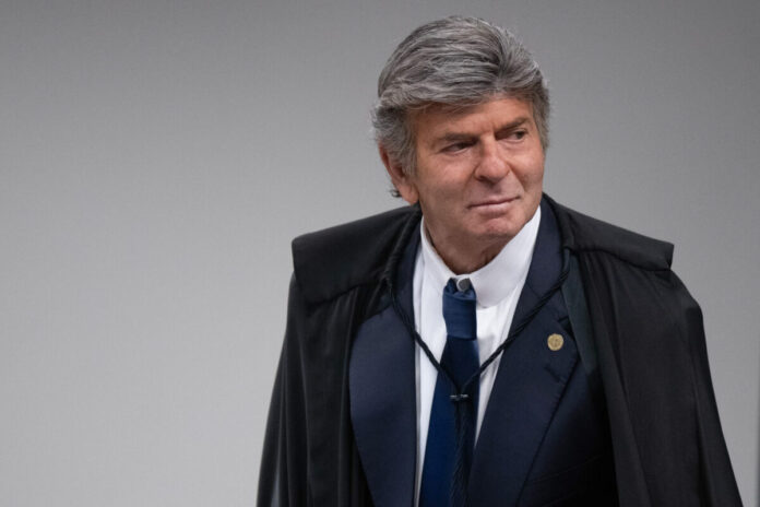 saiba-como-gilmar-mendes-recebeu-fux-na-segunda-turma-do-stf