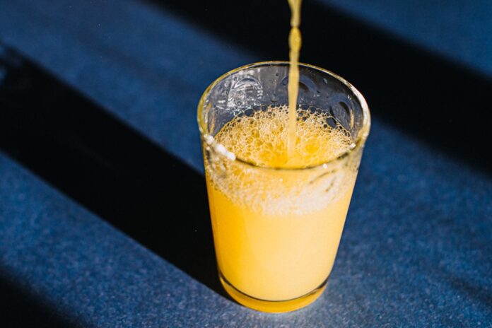 receita-de-suco-para-dormir-melhor:-nutri-ensina-mistura-para-relaxar