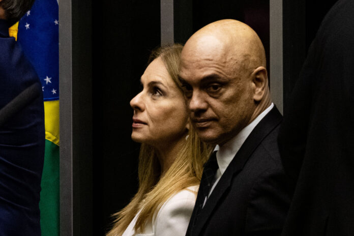 saiba-o-que-moraes-e-esposa-recuperam-apos-saida-da-lei-magnitsky