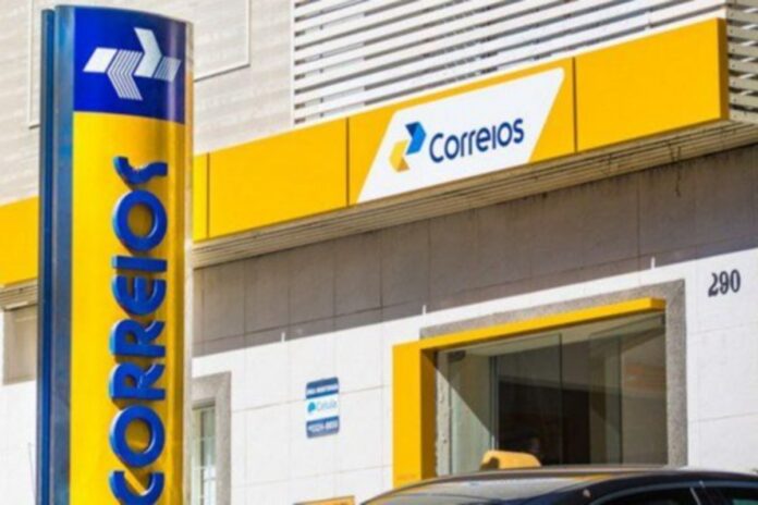 correios-pagarao-13o-aos-funcionarios,-diz-ministro-das-comunicacoes