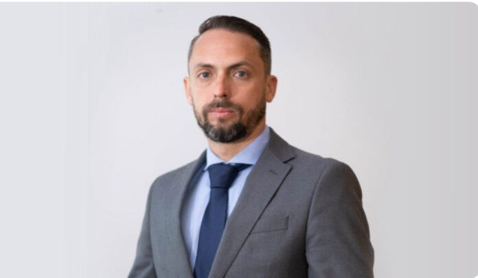 o-brasil-que-cobra,-mas-nao-indeniza