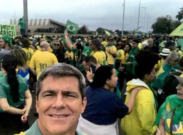 moraes-libera-trabalho-na-prisao-para-general-que-planejou-matar-lula