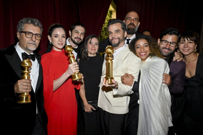 como-o-globo-de-ouro-pode-virar-o-jogo-para-o-agente-secreto-no-oscar
