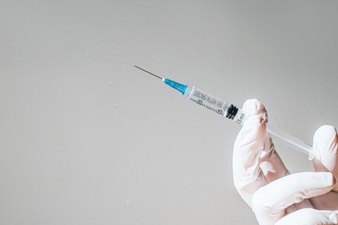 vacina-contra-hpv-mostra-protecao-duradoura-apos-12-anos,-diz-estudo