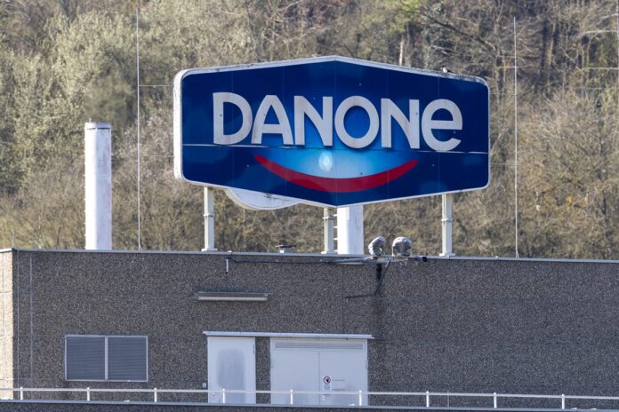 danone-recolhe-mais-formulas-infantis-na-europa-por-risco-de-toxina