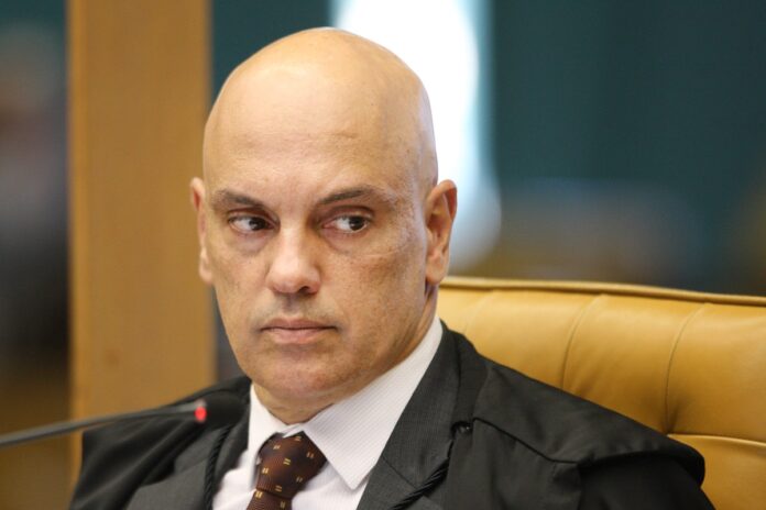 moraes-nega-flexibilizacao-de-horario-para-flavio-visitar-bolsonaro