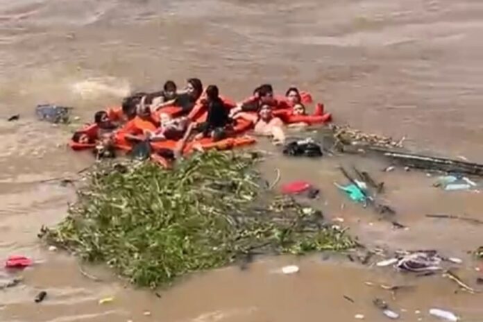 empresa-responsavel-por-lancha-se-pronuncia-sobre-naufragio-em-manaus