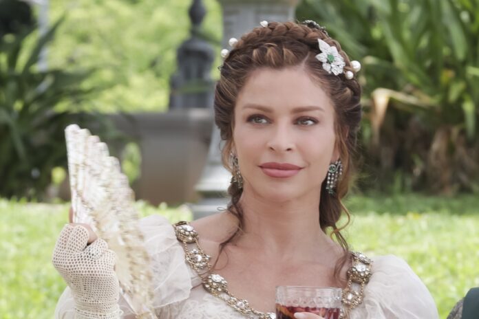 grazi-massafera-cavalga-nua-em-cena-iconica-de-dona-beja