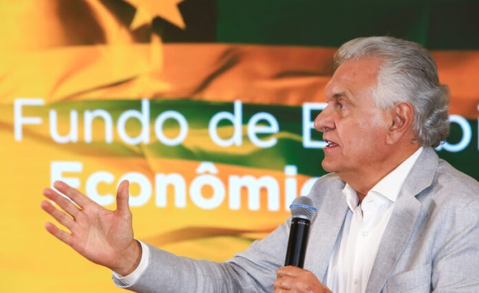caiado-faz-balanco-da-gestao-e-projeta-r$-9,8-bilhoes-em-caixa-ao-deixar-o-governo