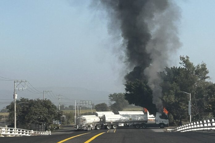 rj:-explosao-em-tanque-de-combustivel-deixa-ferido-e-2-desaparecidos