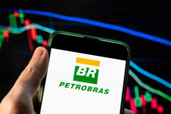 petrobras-lanca-concurso-com-126-vagas-para-subsidiaria-no-parana.-confira-edital