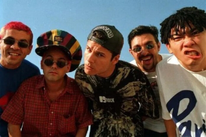 filme-do-mamonas-assassinas-esta-no-streaming:-veja-onde-assistir