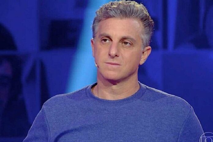 pergunta-sobre-ditadura-faz-participante-perder-r$-300-mil-no-domingao