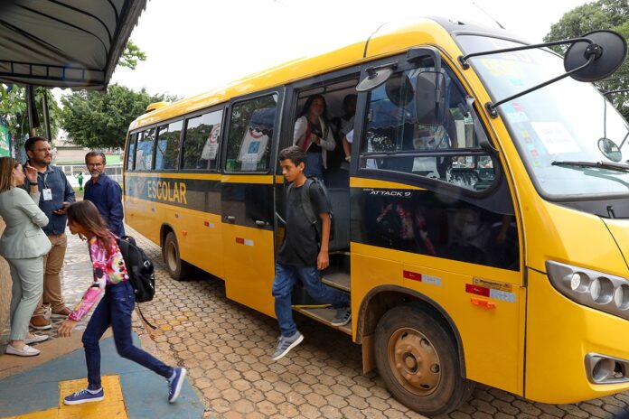gdf-renova-quase-70%-dos-onibus-escolares-e-passa-a-ter-a-frota-mais-nova-do-pais