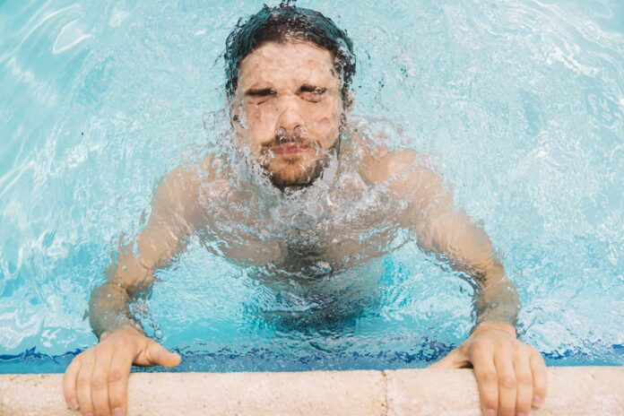 agua-no-ouvido:-como-aliviar-o-incomodo-e-evitar-infeccoes