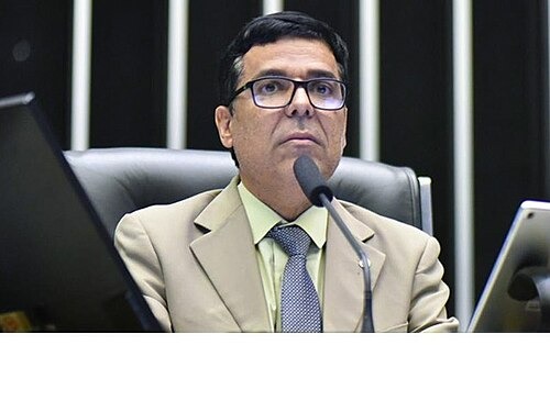 ex-deputado-e-professor-paulo-fernando-morre-aos-58-anos-no-df;-abbp-destaca-legado-na-defesa-da-nova-imprensa