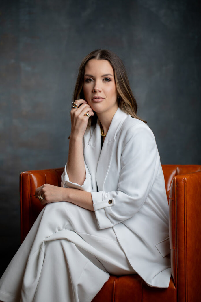 pl-que-permite-farmacias-dentro-de-supermercados-avanca-e-levanta-debate-sobre-saude-publica