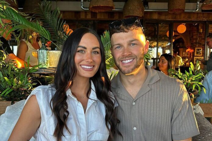 mulher-descobre-tumor-cerebral-raro-apos-uma-mala-cair-em-sua-cabeca