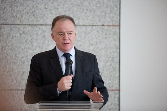 moraes-arquiva-pedido-de-inquerito-contra-o-governador-do-es