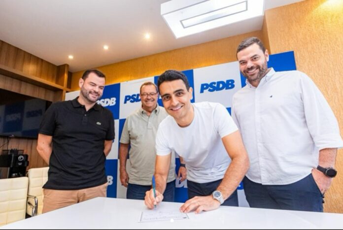 pl-tem-nova-baixa-em-alagoas-e-jhc-leva-presidente-da-camara-ao-psdb