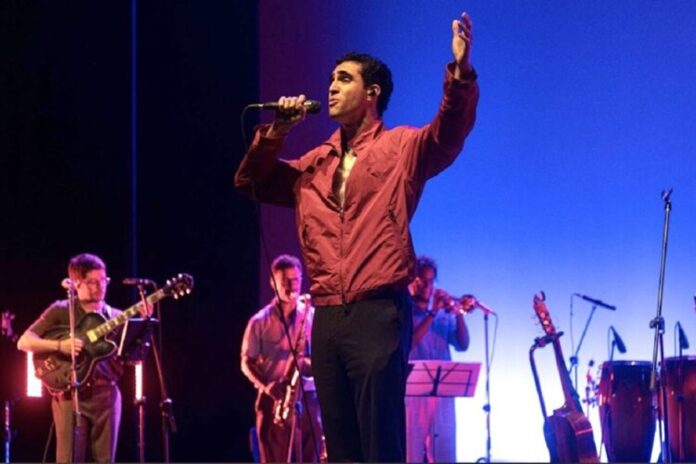 zeca-veloso-celebra-referencias-em-show-de-lancamento-de-seu-1o-album