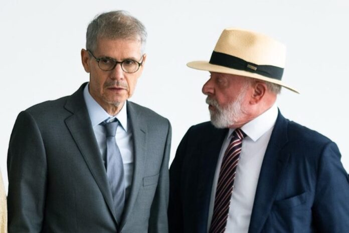 lula-nao-desistira-da-reeleicao-em-nenhuma-hipotese,-diz-ministro-sidonio