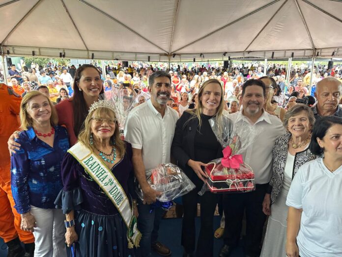 celina-leao-anuncia-criacao-da-secretaria-do-idoso-e-reforca-agenda-social-no-df