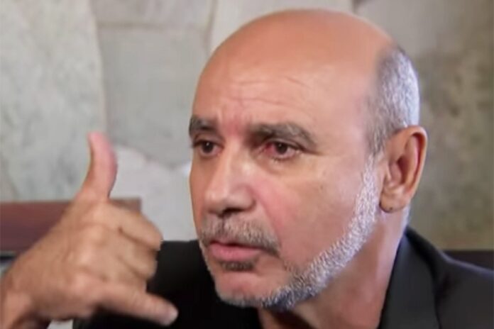 pos-rachadinha:-subsecretario,-queiroz-monitora-guarda-municipal-no-rj