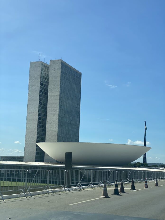 provedores-de-internet-lancam-agenda-na-camara-dos-deputados