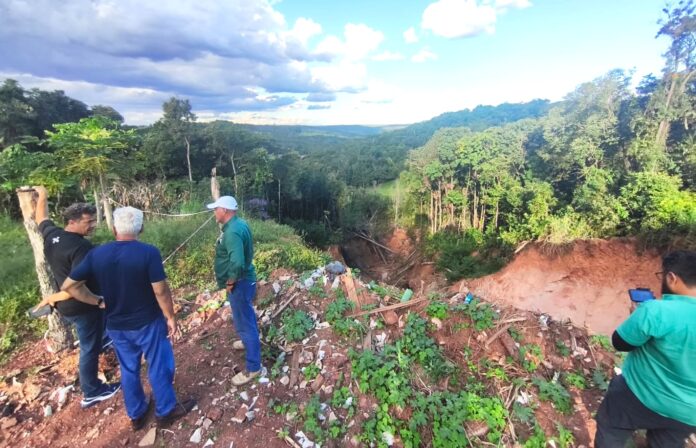secretaria-do-entorno-do-df-vistoria-vocorocas-em-alexania-e-apoia-relatorio-para-emergencia