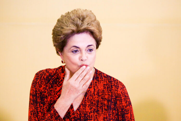 abertura-do-processo-de-impeachment-de-dilma-completa-10-anos.-reveja