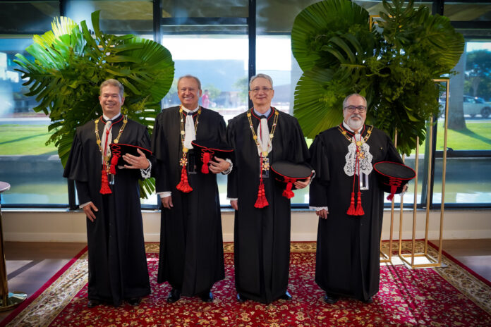 nova-administracao-do-tjdft-toma-posse-para-o-bienio-2026-2028