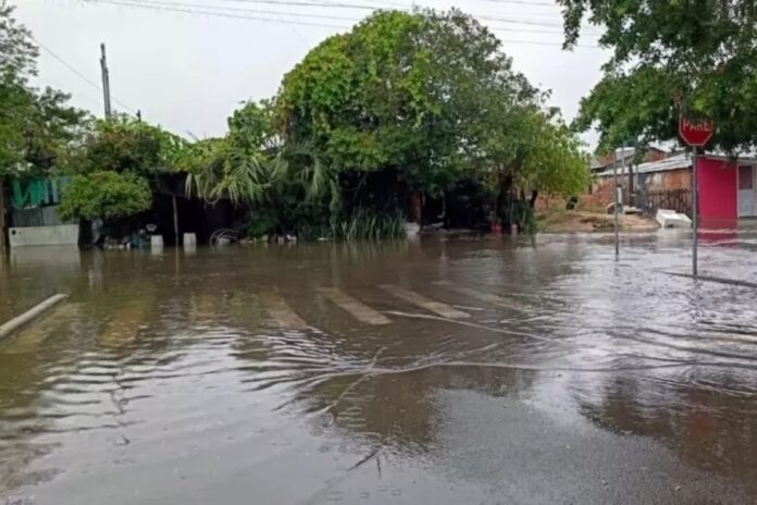 temporal-no-rio-grande-do-sul-deixa-desalojados-e-bloqueia-rodovias