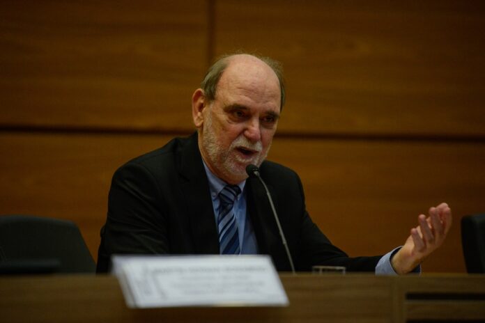 “cancer-sera-a-maior-causa-de-mortalidade-no-brasil”,-diz-diretor-do-inca.-veja-video