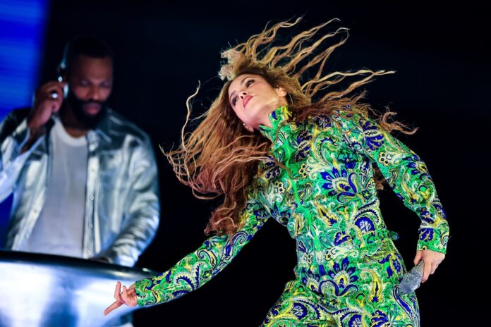 os-melhores-momentos-do-show-historico-de-shakira-em-copacabana