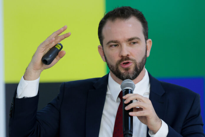 apos-atraso,-fazenda-diz-que-sistema-do-desenrola-ja-esta-liberado