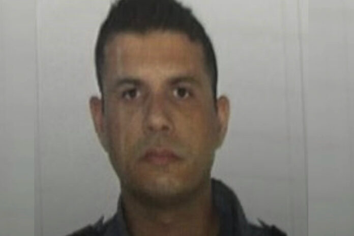 pm-que-ajudou-patroa-a-torturar-domestica-gravida-se-entrega-a-policia