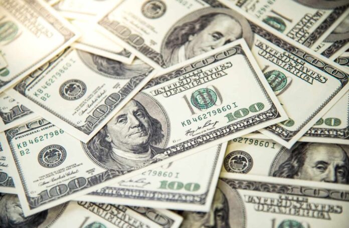 dolar-a-r$4,89:-mercado-projeta-dolar-mais-fraco-em-2026
