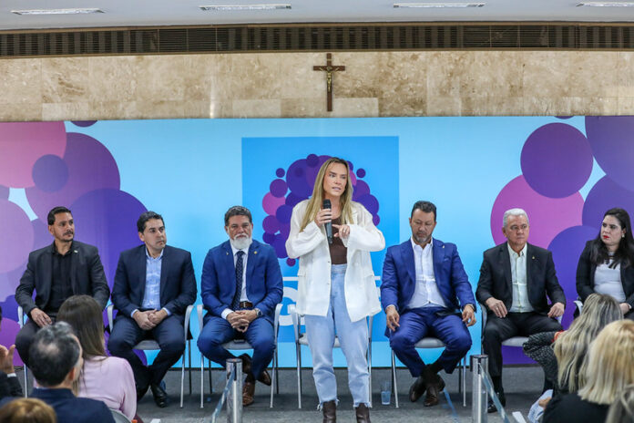 gdf-lanca-‘farmacia-digital’-e-moderniza-entrega-de-medicamentos-de-alto-custo