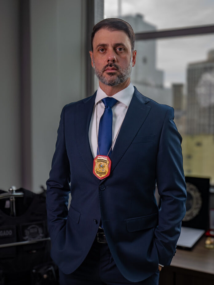 medo-da-violencia-transforma-rotina-dos-brasileiros-e-amplia-sensacao-de-dominio-do-crime-organizado 