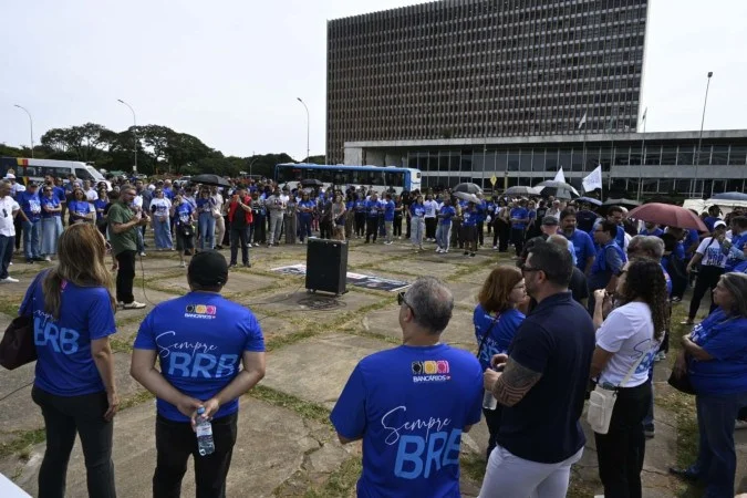 funcionarios-lutam-pela-preservacao-do-brb