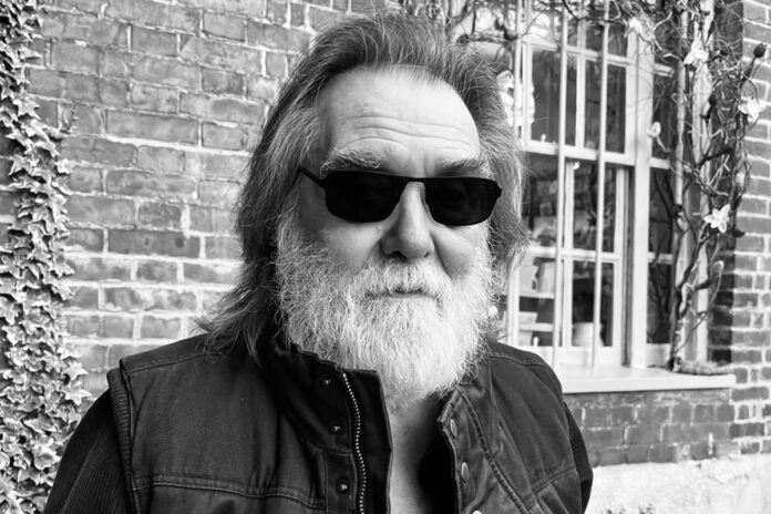 morre-dennis-locorriere,-cantor-da-banda-dr.-hook,-aos-76-anos