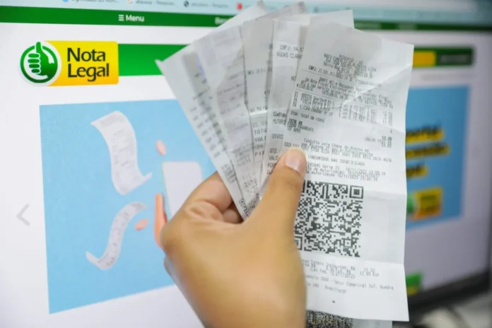 cpf-na-nota-pode-render-r$-1-milhao:-gdf-sorteia-12,6-mil-premios-nesta-quarta-feira