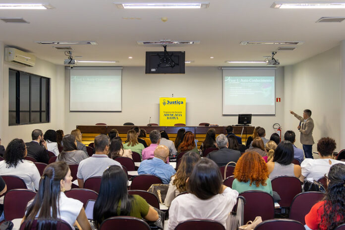 justica-mais-perto-do-cidadao-fortalece-assistencia-juridica-gratuita-no-distrito-federal