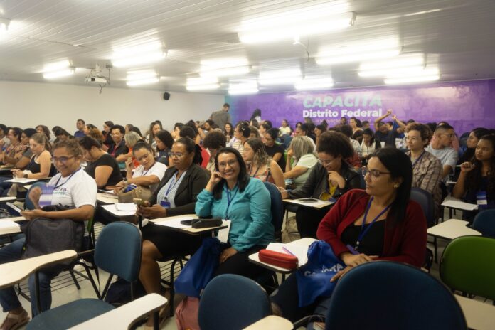 cursinho-gratuito-aprovou-mais-de-700-pessoas-em-concursos-publicos