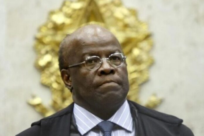 video-de-ia:-dc-divulga-ex-stf-joaquim-barbosa-como-presidenciavel.-video